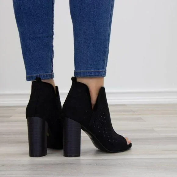 Perforated Block Heel Sandal Ankle Bootie - Picture 3 of 9